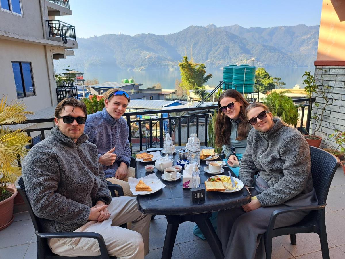 Golden Lake Pokhara Eksteriør bilde